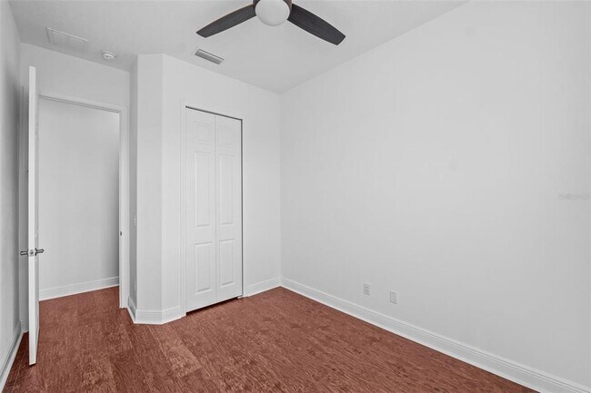 Building Photo - 5730 Biscayne Ct