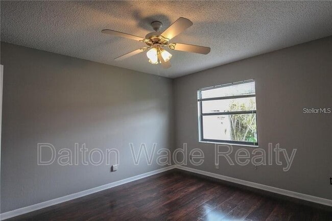 Building Photo - 6330 Bonnie Bay Cir N