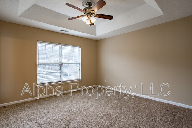 Building Photo - 631 Timber Walk Dr