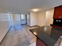 Building Photo - 1 Bedroom 1 Bathroom 1 Parking in Makiki