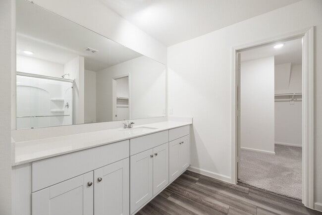 Building Photo - 3603 Admiralty Dr