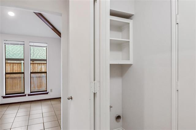 Building Photo - 4441 Fremont Ln