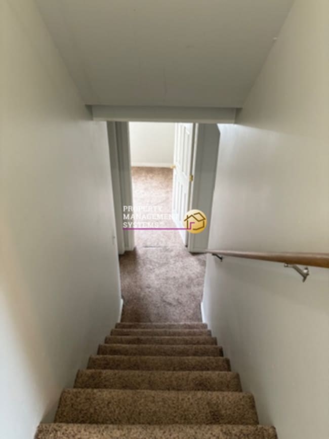 Building Photo - 4 Bedroom Home in Taylorsville!
