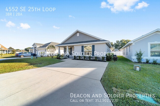 Building Photo - 4552 SE 25th Loop