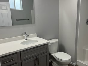 Building Photo - 210 Montana Ave