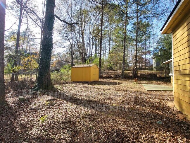 Building Photo - 339 Cheryl Ct