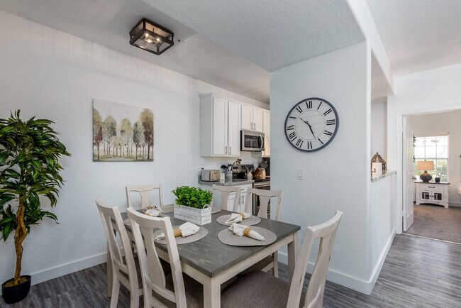 Building Photo - 14145 N 92nd St