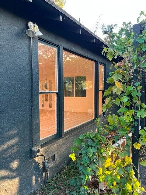 Building Photo - 9912 La Tuna Canyon Rd