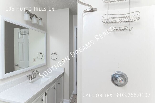 Building Photo - 105 Hutto Hill