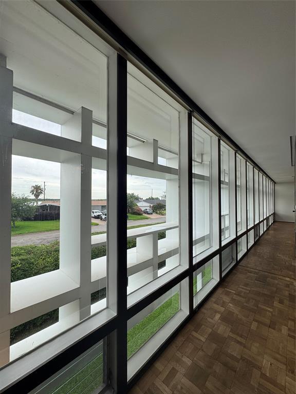 Building Photo - 1310 Harbor View Dr