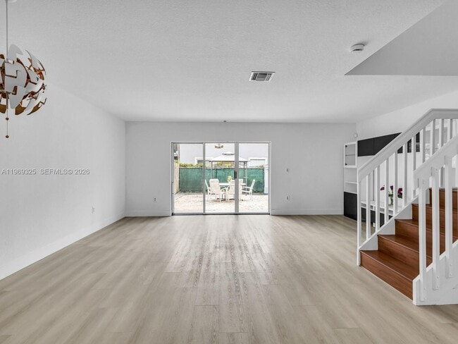 Building Photo - 11512 NW 48th Terrace