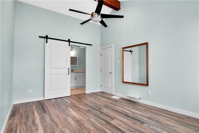 Building Photo - 1748 Ohlen Rd