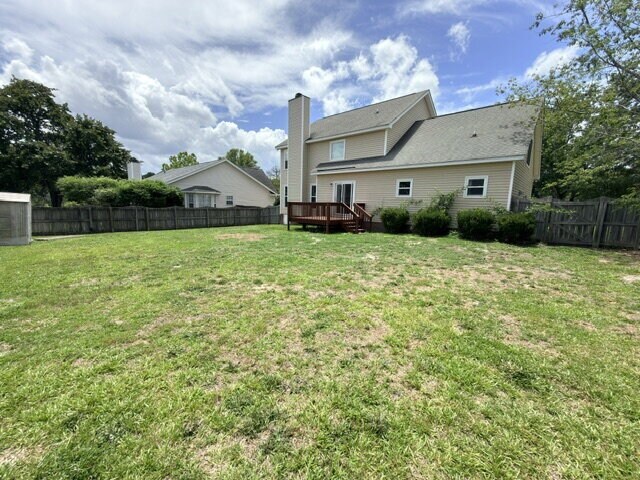 Building Photo - Spacious 4BR Home with Fenced Yard, Community Pool & 2-Car Garage