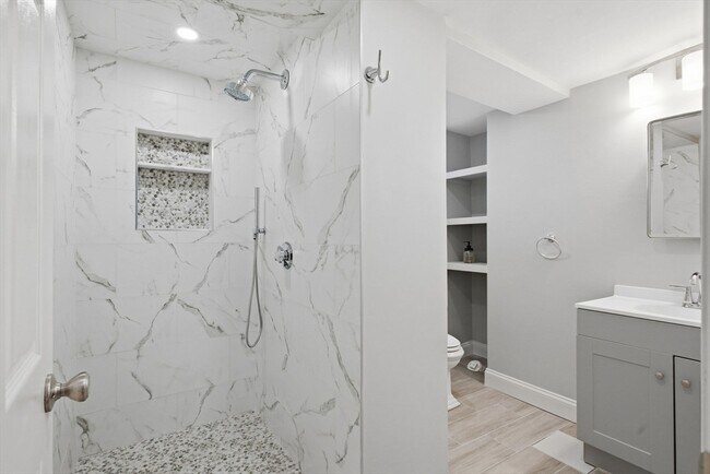 Building Photo - 23 Olmstead St