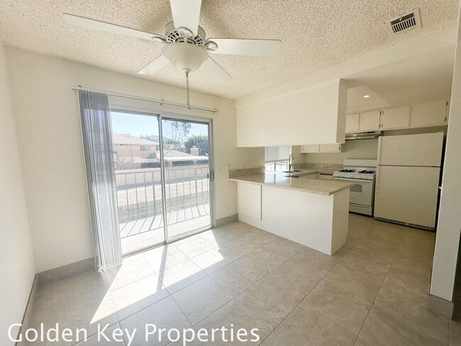Building Photo - Move-in ready 2-Bedroom / 2-Bathroom apart...