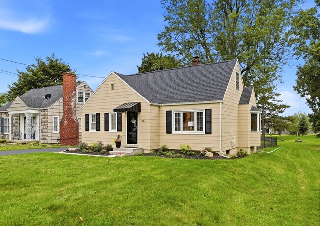 Building Photo - Furnished 3-Bedroom Single-Family Home in Lancaster