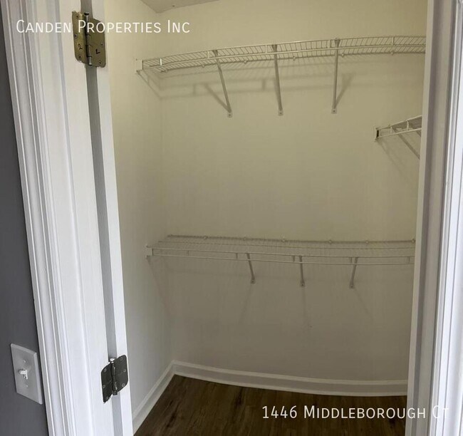 Building Photo - 1446 Middleborough Ct