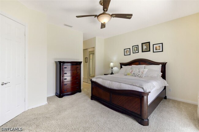 Building Photo - 5848 Ferrara Dr