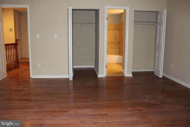 Building Photo - 4832 Brookstone Terrace