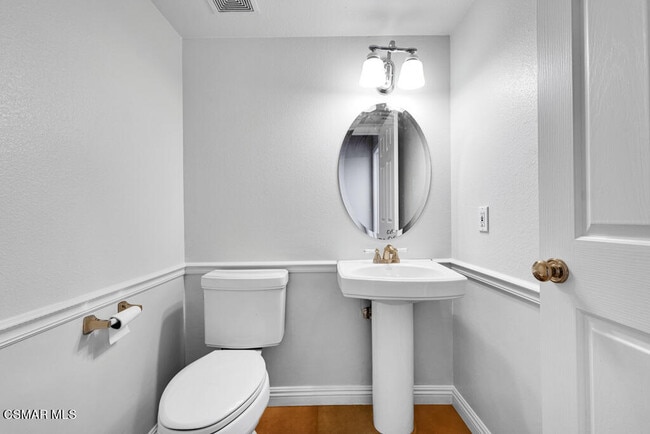 Building Photo - 2676 Santa Ynez Ave