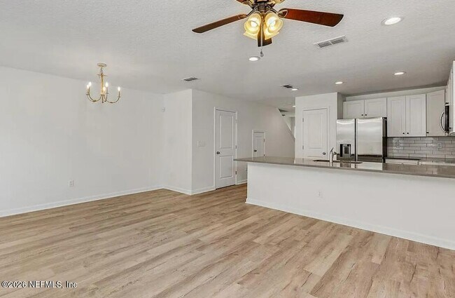 Building Photo - 3585 Drexel St