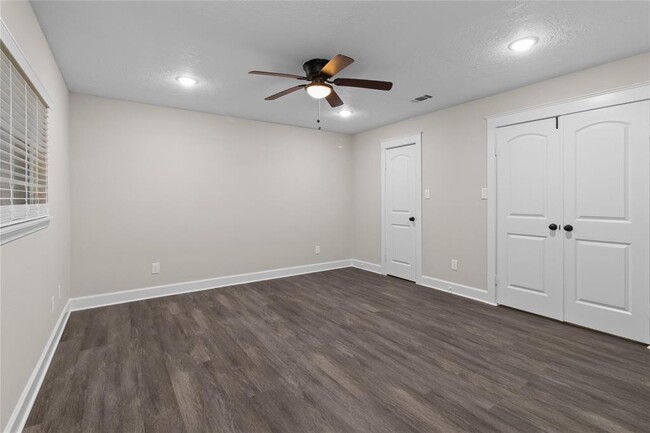 Building Photo - 3319 Laurel Fork Dr