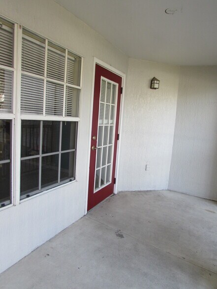 Building Photo - 3591 Kernan Blvd S