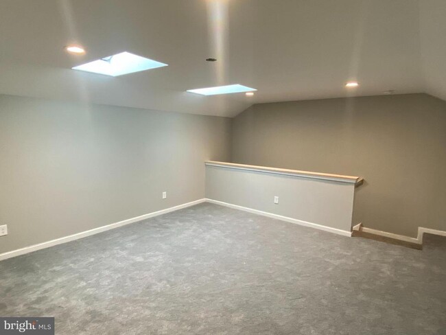 Building Photo - 2402 Winterbridge Ln