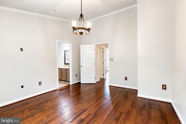 Building Photo - 712 Pine Drift Dr