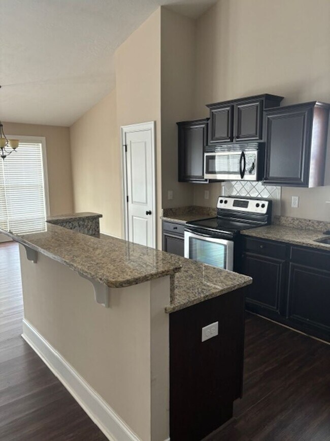 Building Photo - 4721 Billie J Dr