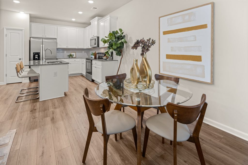 Building Photo - 4270 Notting Hill Dr SW