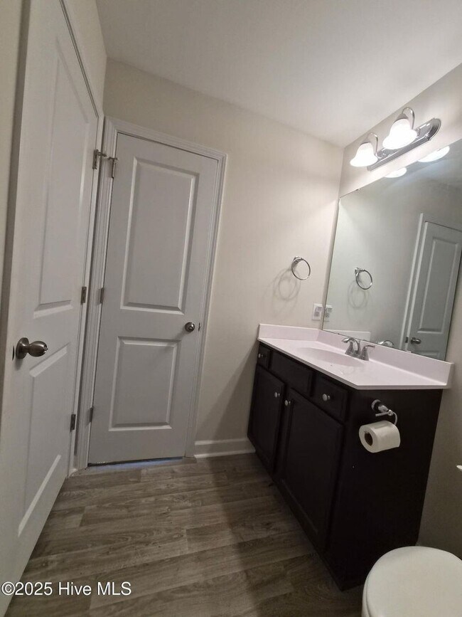 Building Photo - 616 Riggs Rd