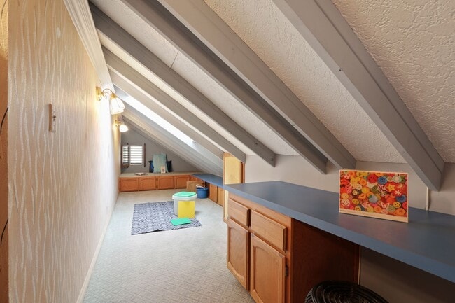 Building Photo - 31412 Windsong Dr