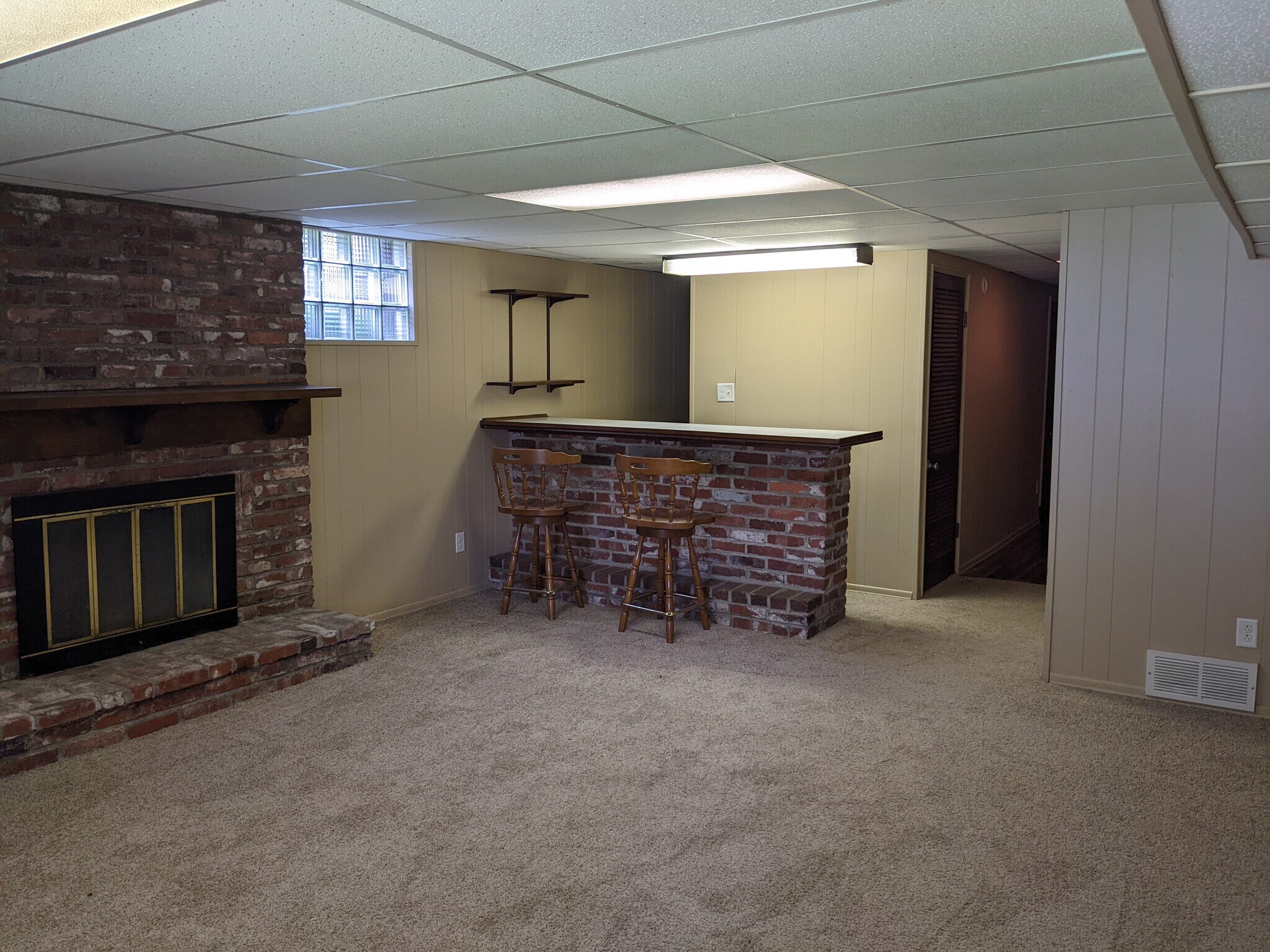 Building Photo - 3002 Mintwood Dr