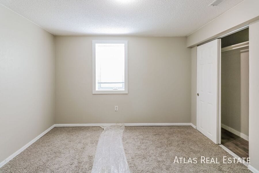 Building Photo - 17327 E Asbury Cir