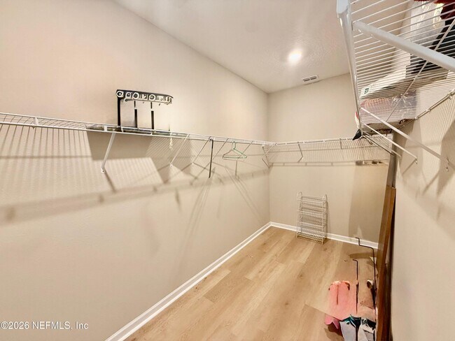 Building Photo - 9603 Lovage Ln