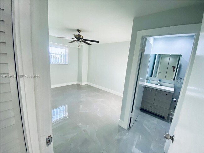 Building Photo - 199 SW 12th Ave