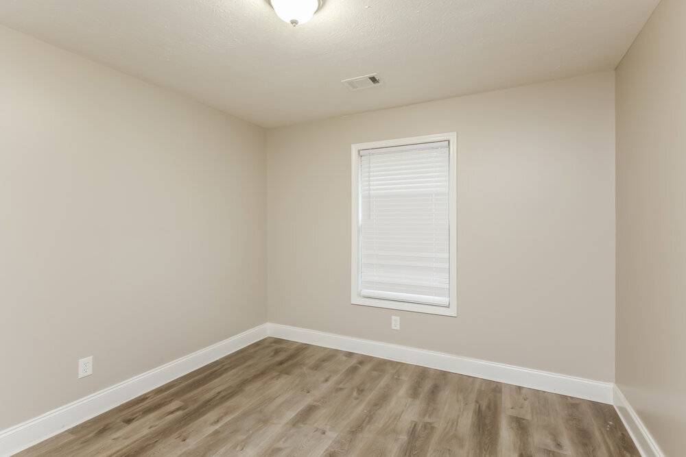 Building Photo - 1394 Luther Way