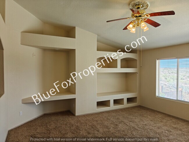 Building Photo - 12364 N Mt Bigelow Rd