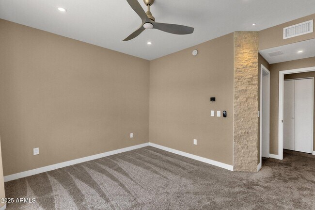 Building Photo - 13700 N Fountain Hills Blvd