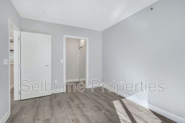 Building Photo - 1401 Jackson St