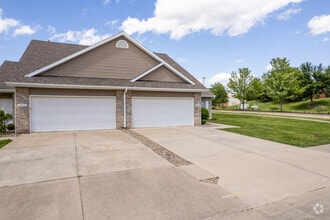 Building Photo - 3258 Wind River Cir