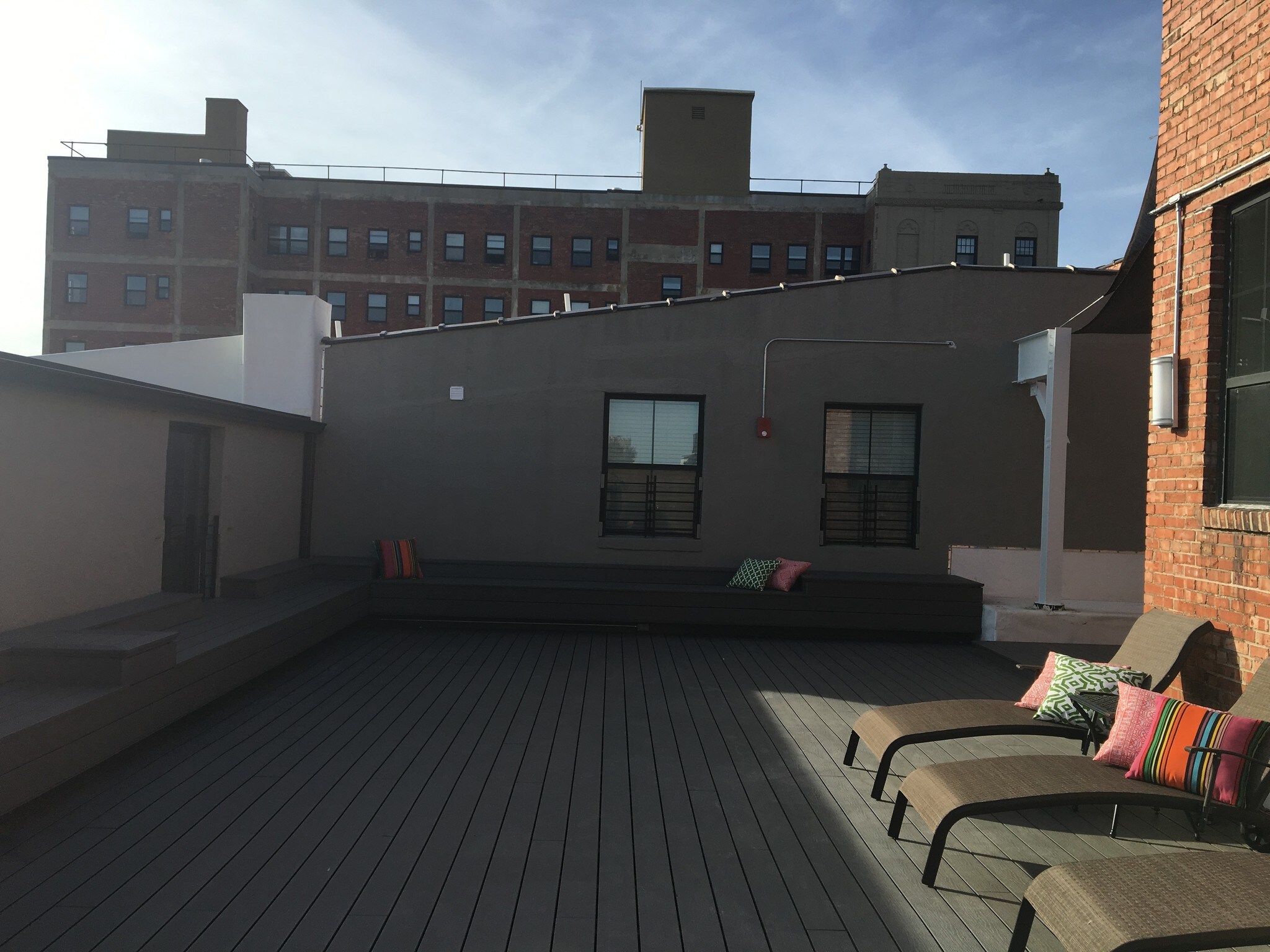 Building Photo - 3535 Broadway Blvd