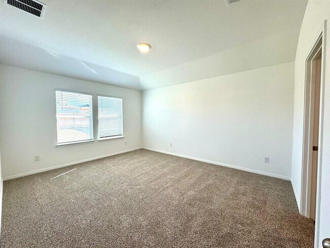 Building Photo - 346 Gladiola Lp