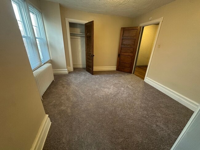 Building Photo - 1050 Delaware Ave