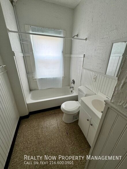 Building Photo - 8901 St Clair Ave.