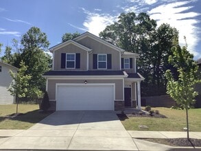 Building Photo - 4264 Longfellow Dr