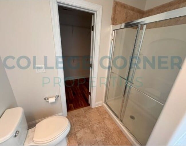 Building Photo - 4964 Wyngate Village Dr