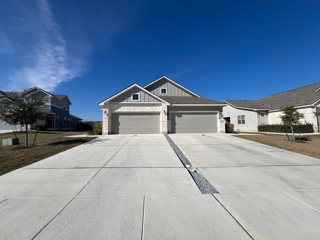 Building Photo - 213 Joseph Cir