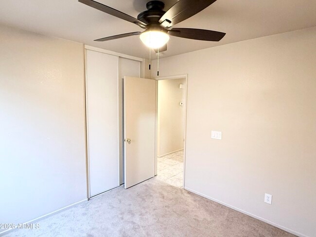 Building Photo - 16128 W Sherman St